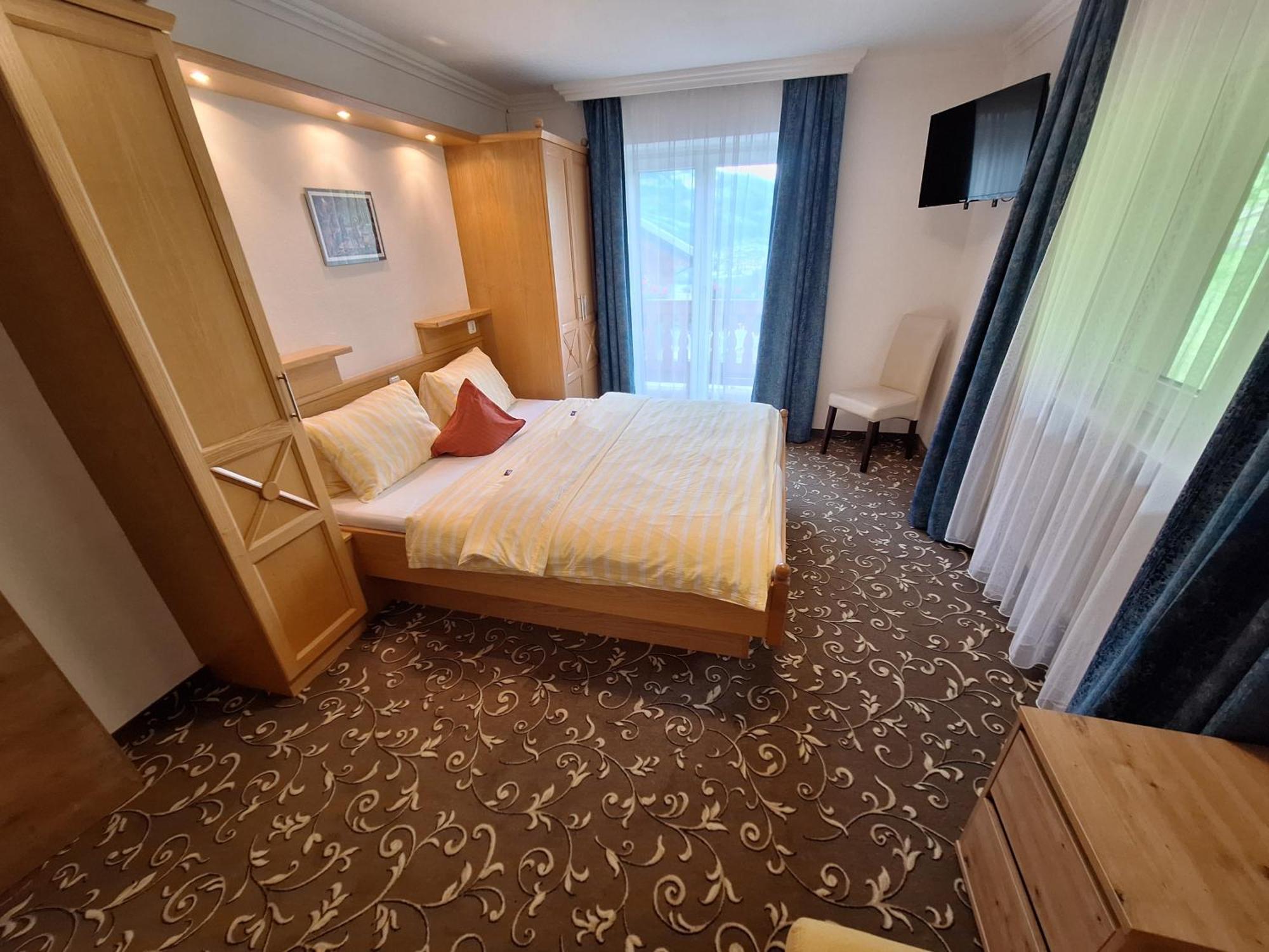 Pension Appartements Reithof ザンクト・ヨーハン・イム・ポンガウ エクステリア 写真